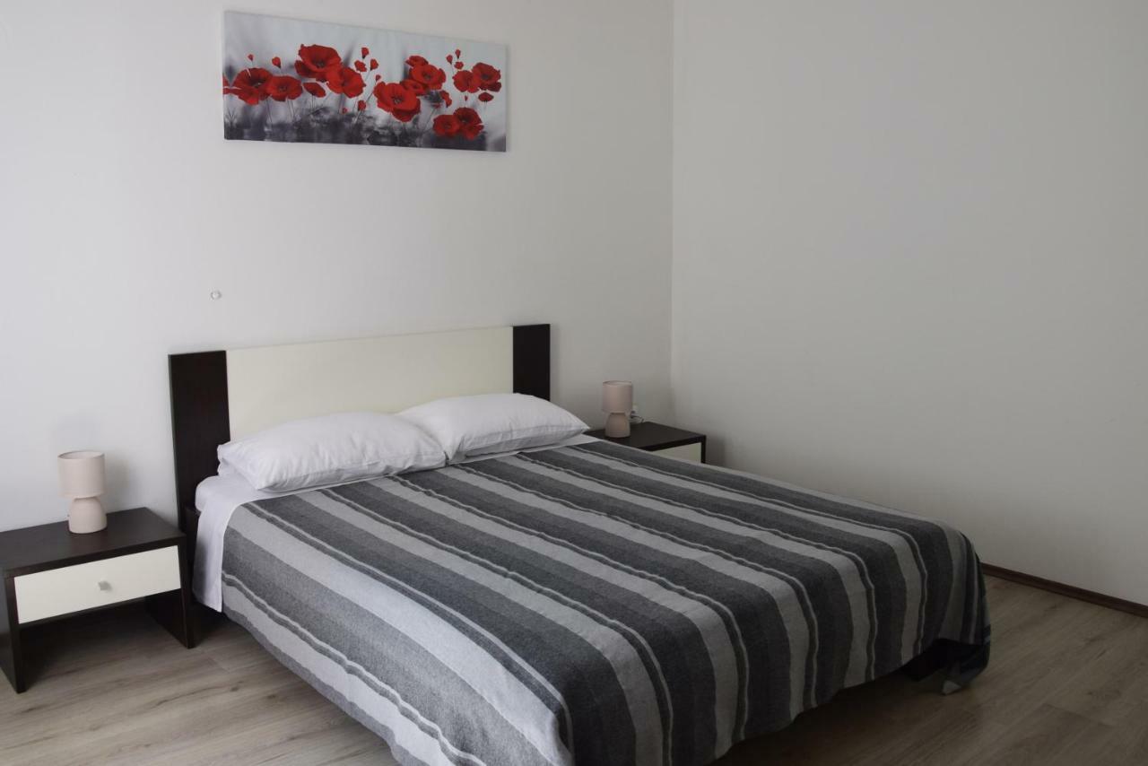 Апартаменты Apartman Ana Сали Экстерьер фото